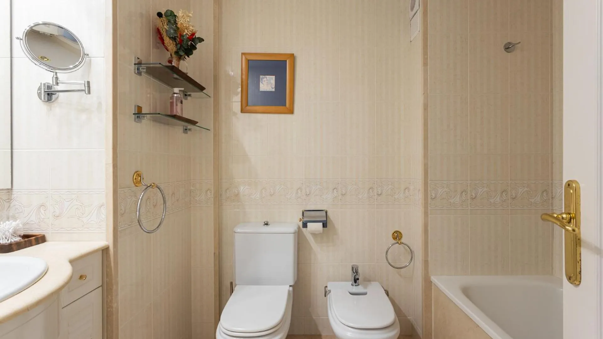 Seabreezeheaven - Sea View Apartment, Pool & Spacious Terrace With Bbq - 50M From Sant Pol Beach Sant Feliu de Guíxols Apartament
