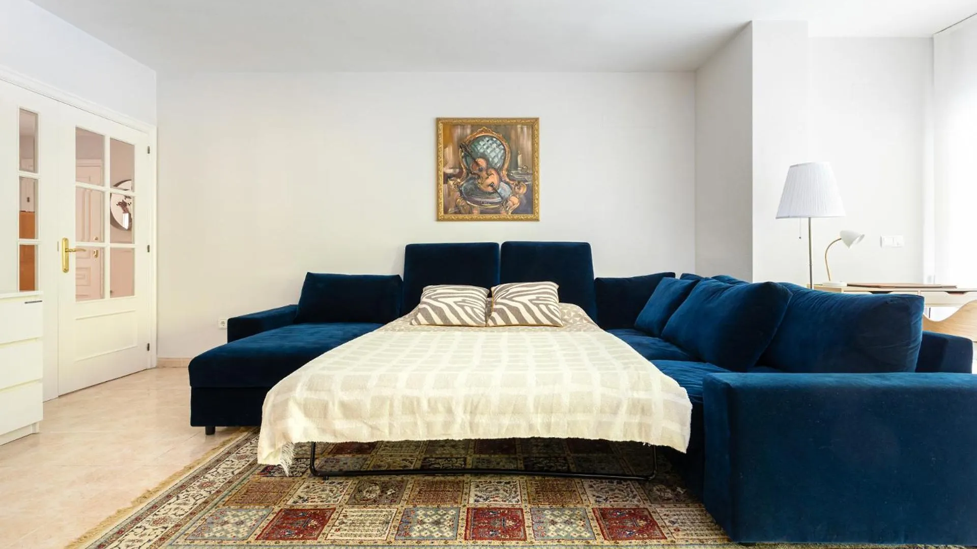 アパート Seabreezeheaven - Sea View Apartment, Pool & Spacious Terrace With Bbq - 50M From Sant Pol Beach サン・フェリウ・ダ・ギショルス スペイン