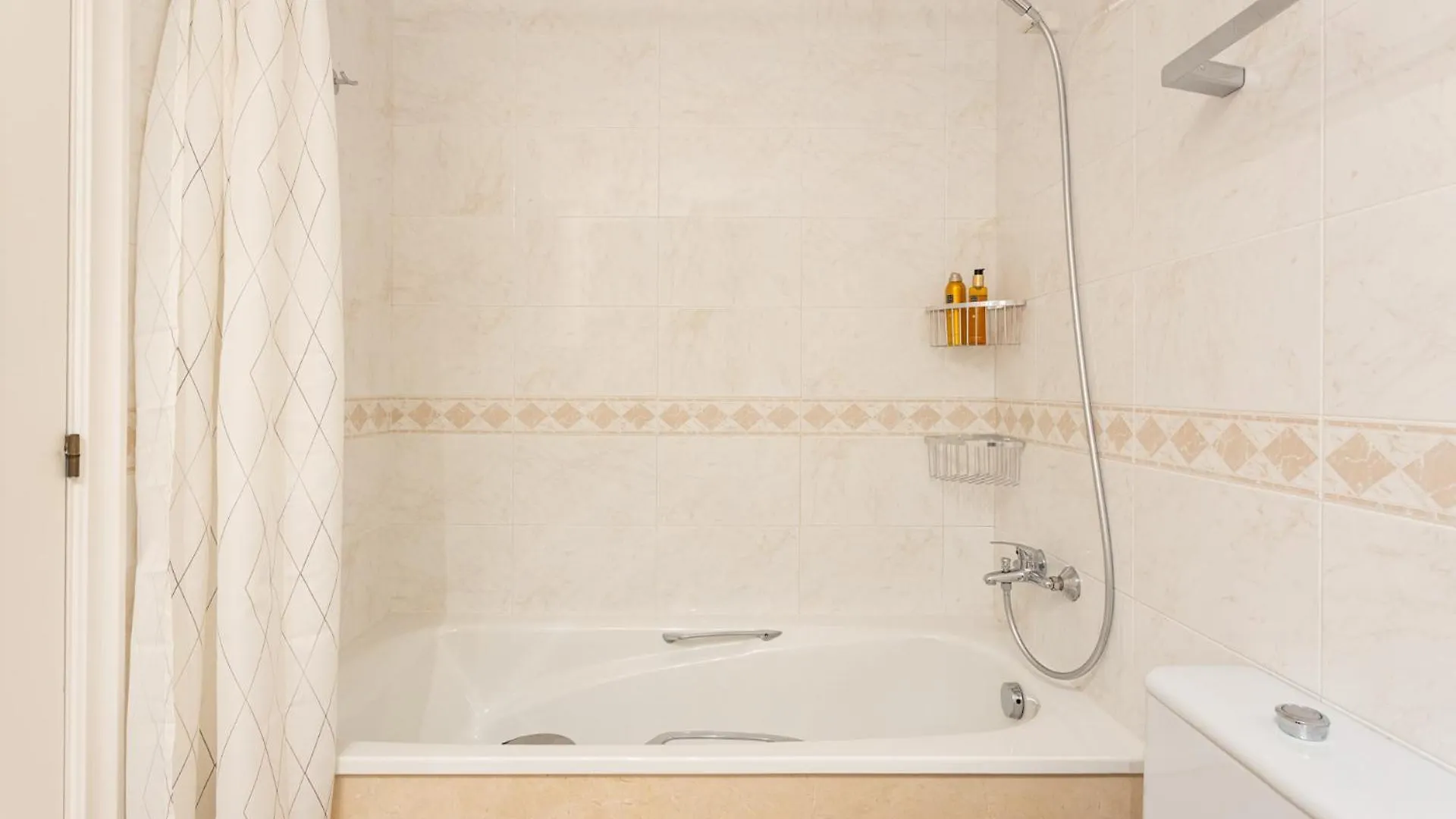 Apartament Seabreezeheaven - Sea View Apartment, Pool & Spacious Terrace With Bbq - 50M From Sant Pol Beach Sant Feliu de Guíxols